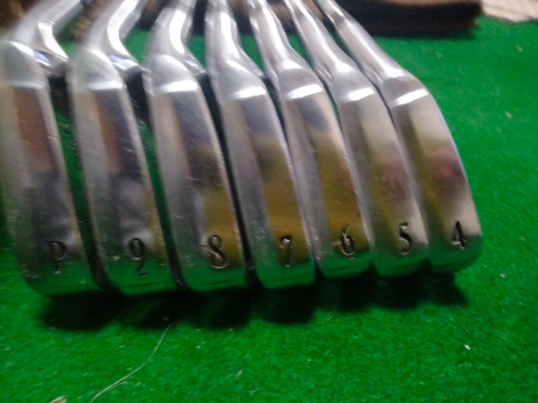 スリクソン　Z745 アイアンPW-4I