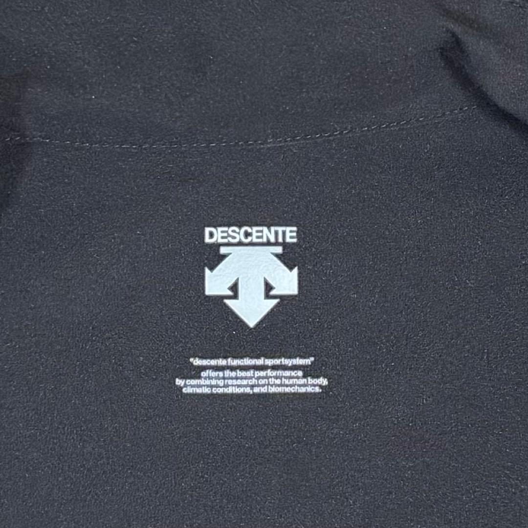 メルセデス　AMG デサント　DESCENTE マウンテンパーカー　F1