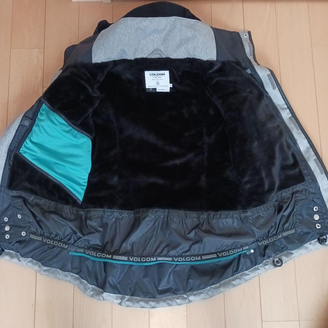 【美品】VOLCOM スノーボードウェアジャケット レディースＳサイズ