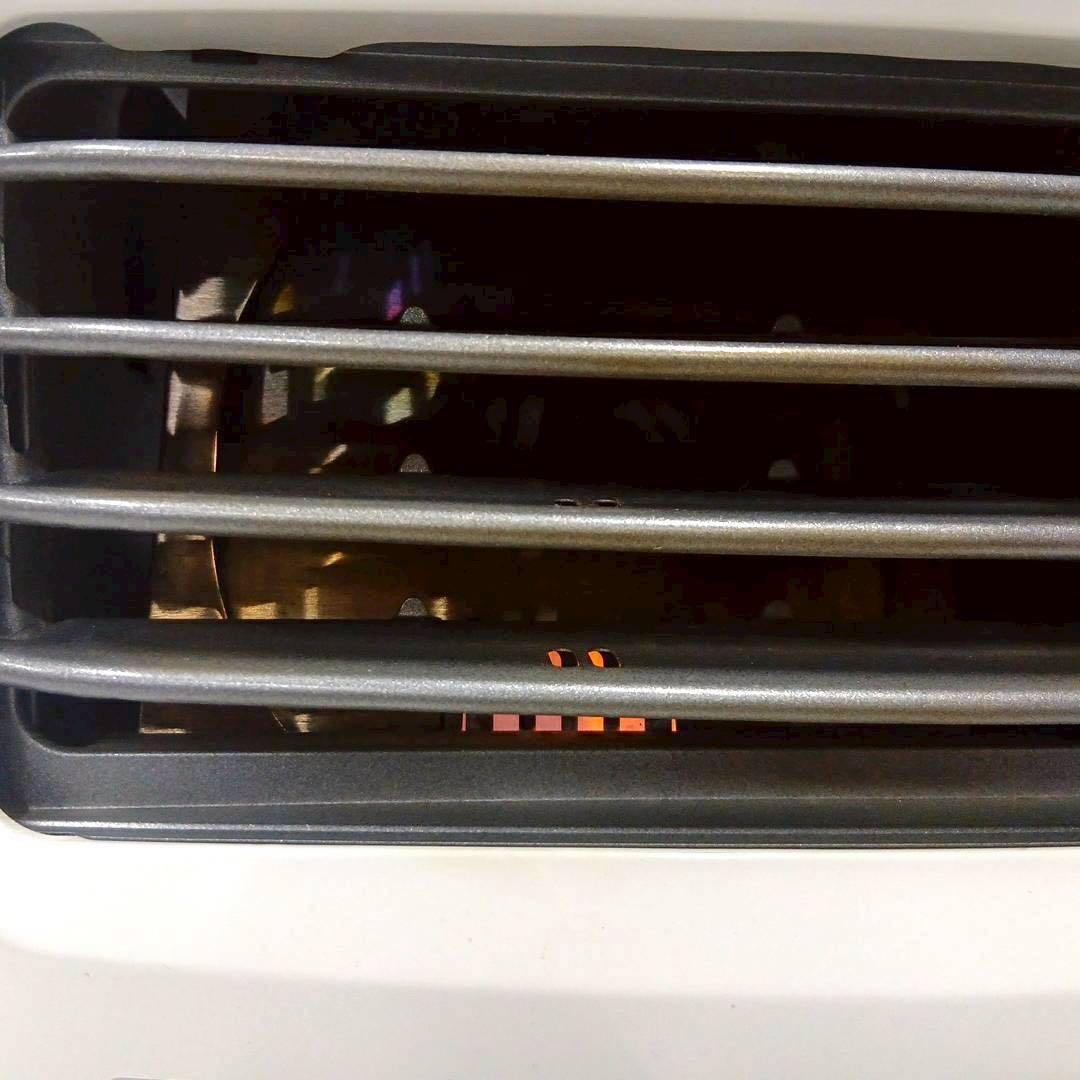 ダイニチ ブルーヒーター FWY-32R18 灯油ファンヒーター 2018年製