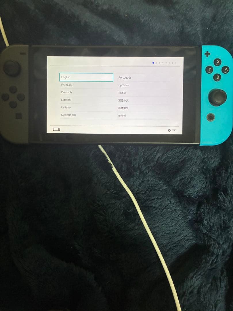 初代Nintendo Switch ネオンブルー/ブラック本体