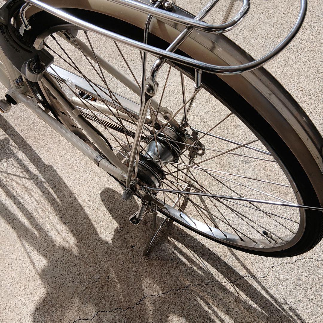 ブリジストン　アルベルト　シャンパンホワイト27インチ　引き取り限定です！