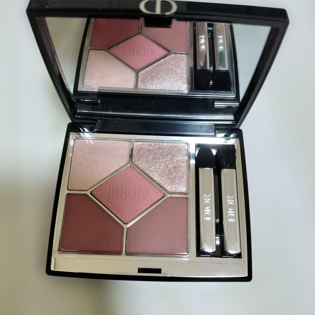 Dior アイシャドウパレット ピンク系825番