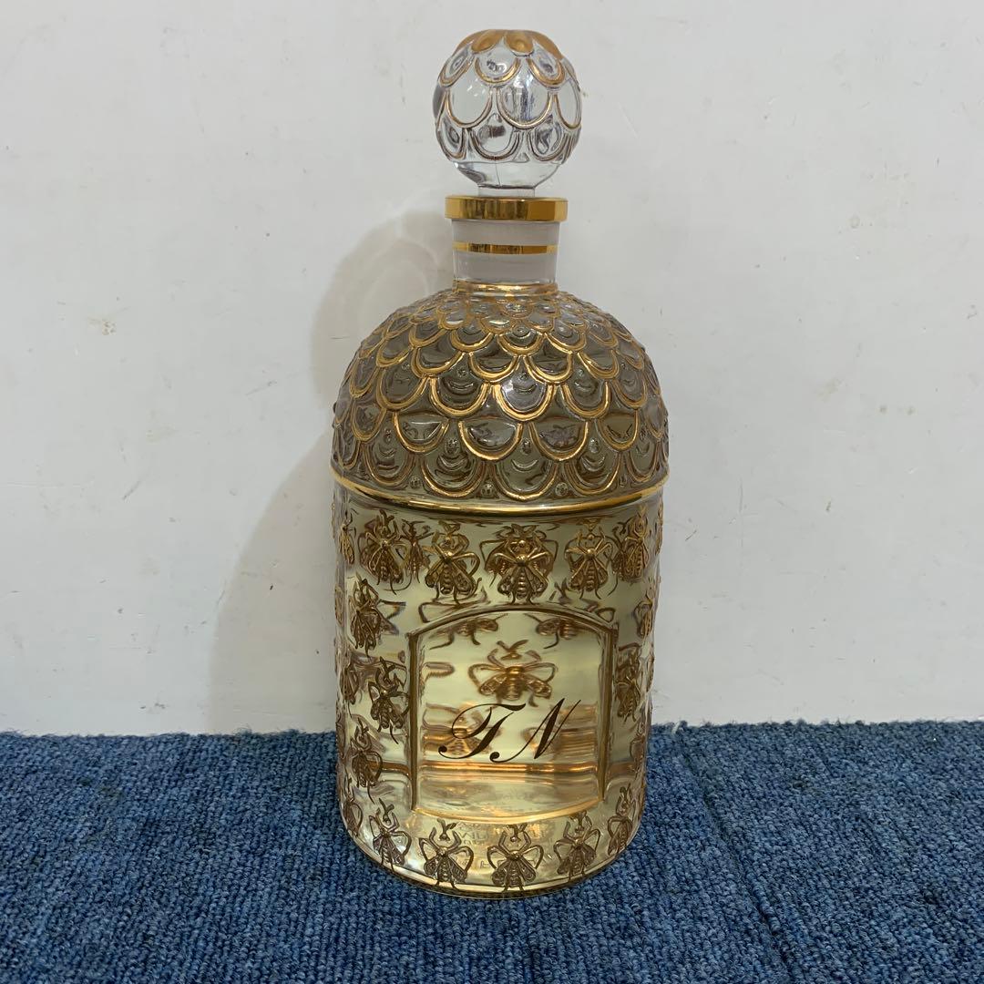 希少 GUERLAIN ゲラン インペリアル 1000ml ゴールド ビーボトル