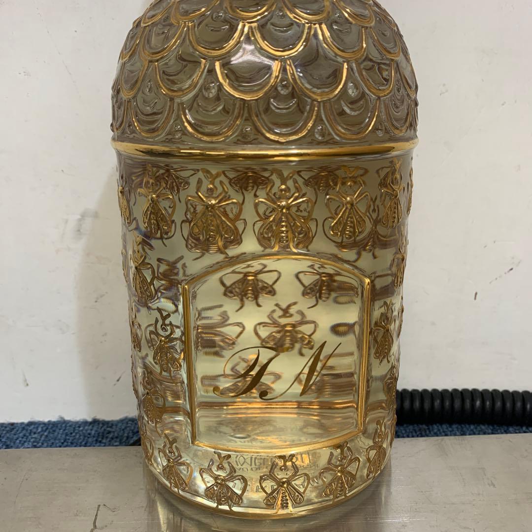 希少 GUERLAIN ゲラン インペリアル 1000ml ゴールド ビーボトル