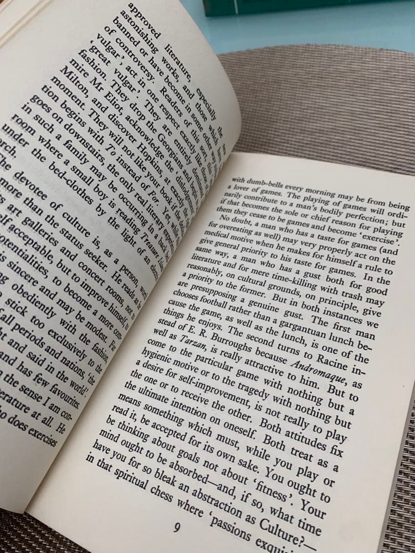 洋書 C. S. Lewis An Experiment in Criticism