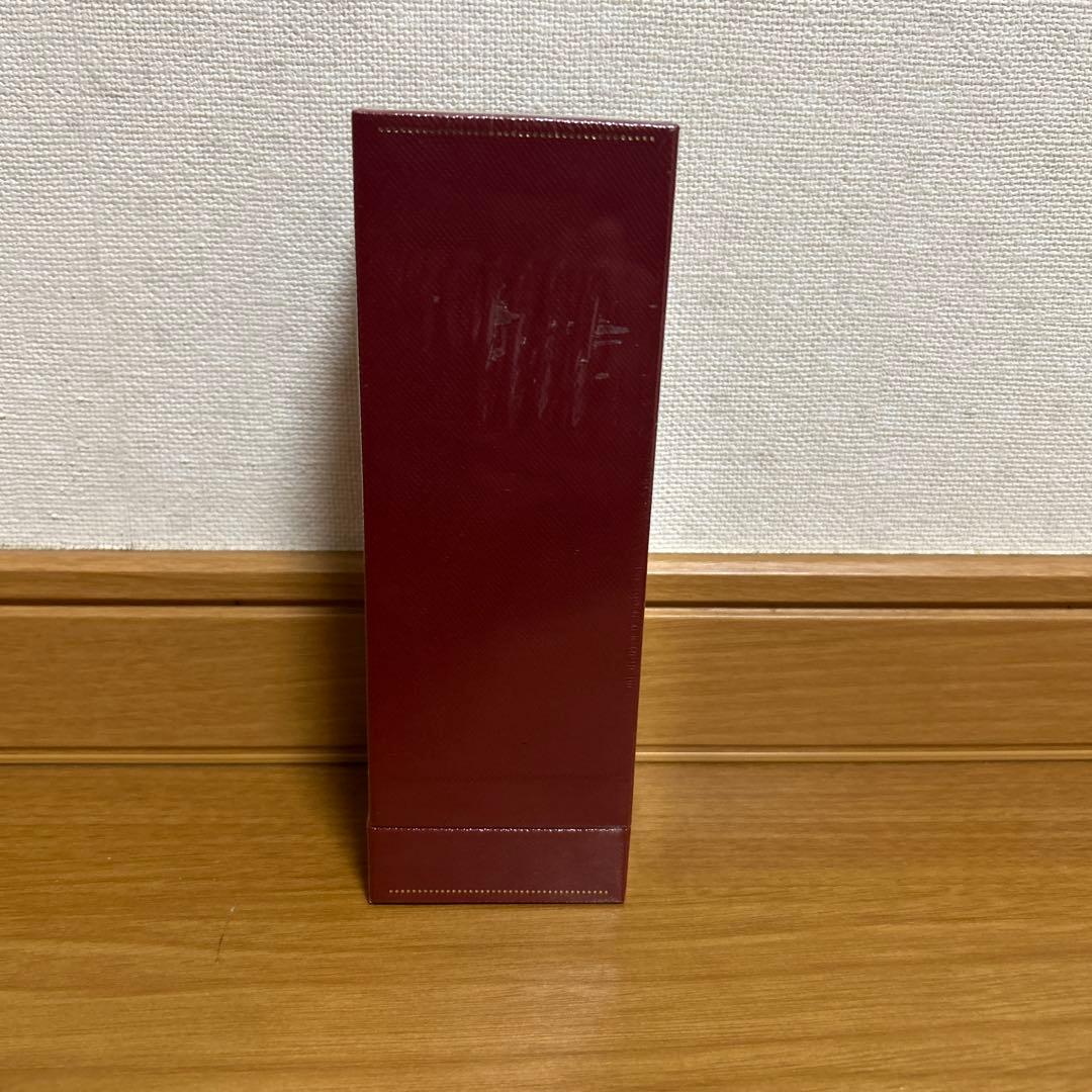 カルティエ 香水 レズールヴォワイヤジューズ ウード&ウード パルファン 新品