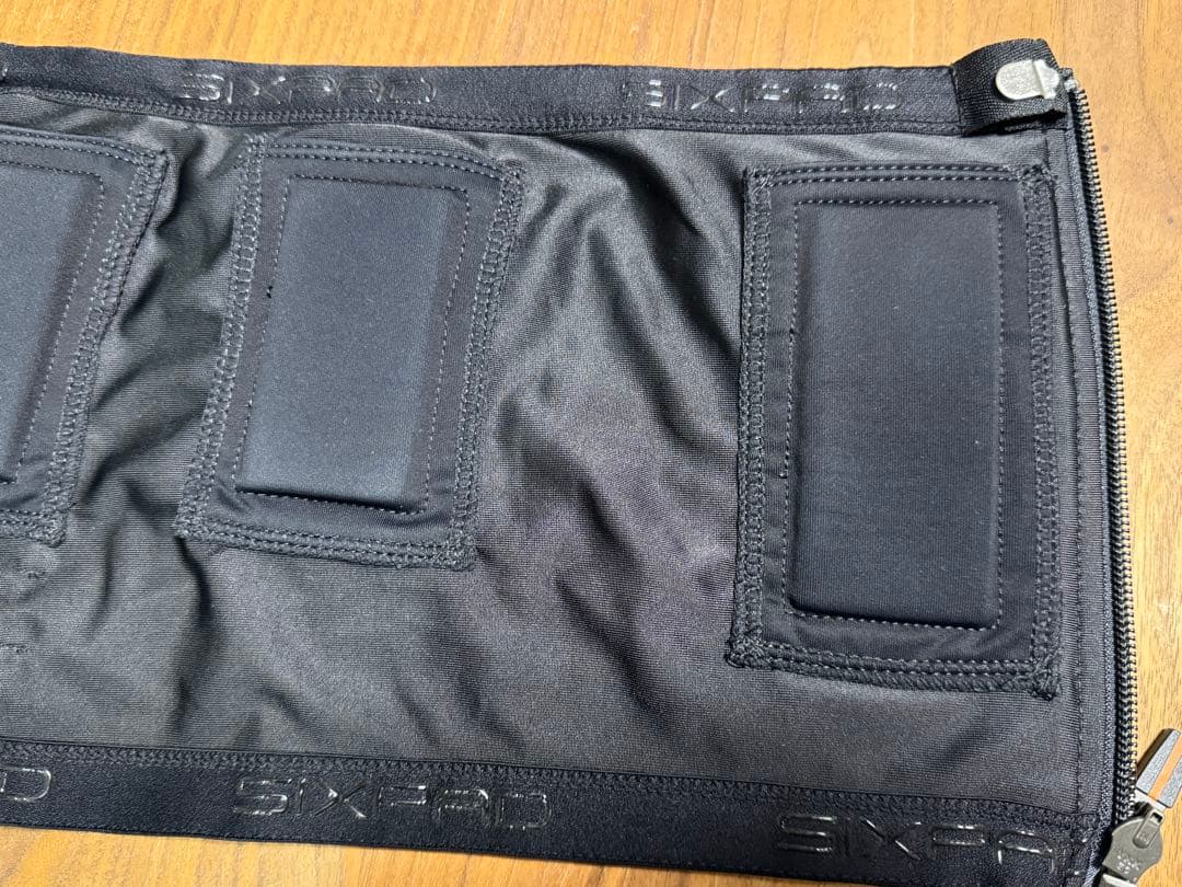 SIXPAD Powersuit Core Belt 【 GYM対応】