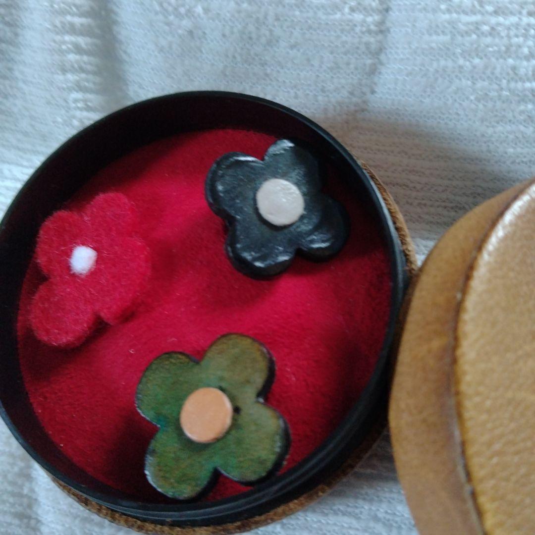 ラルディーニ　ブートニエール　赤・黒・緑