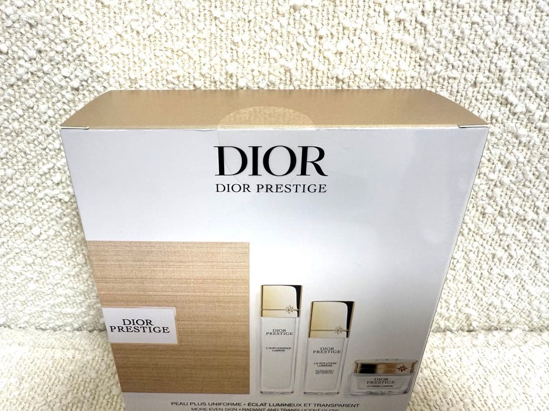 【新品・未使用】Diorプレステージ ホワイト リンクル セラム ルミエール