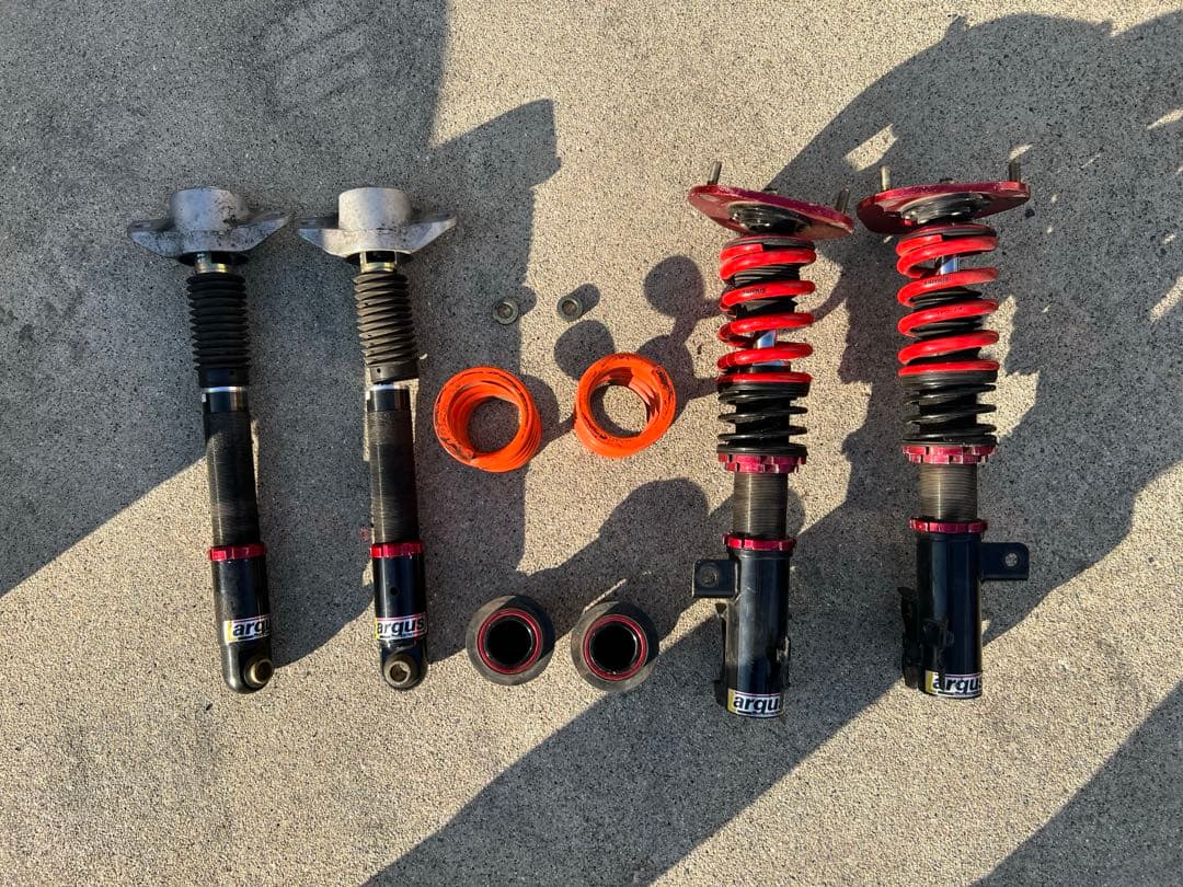 ゆLargusラルグス 全長調整式車高調キット 50プリウス