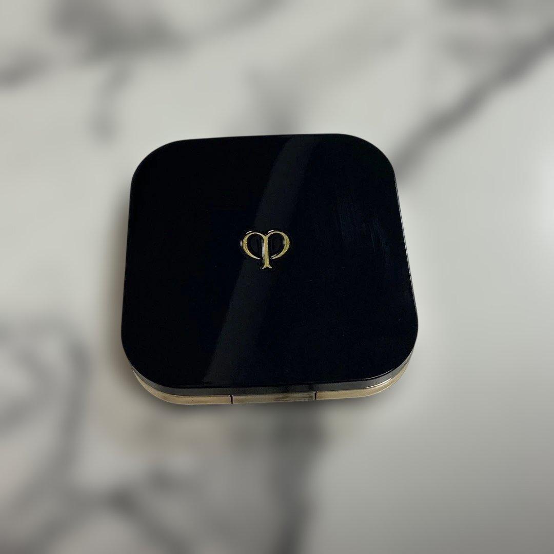 【クレ・ド・ポー ボーテ】 プードルコンパクトエサンシエルｎ