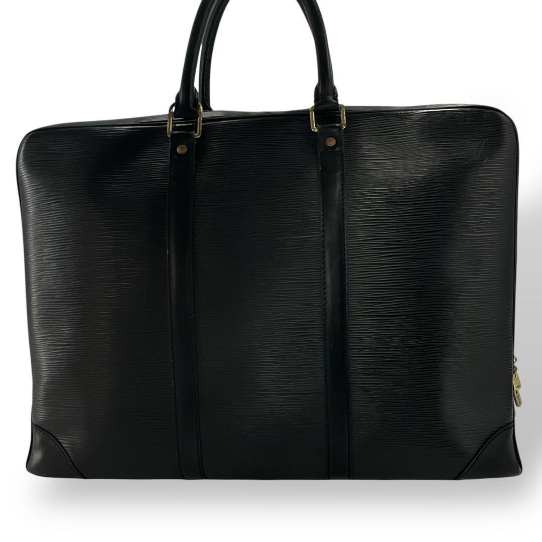 ルイヴィトン　エピ　ビジネスバッグ　ポルトドキュマン　ヴォワヤージュ　A4収納可