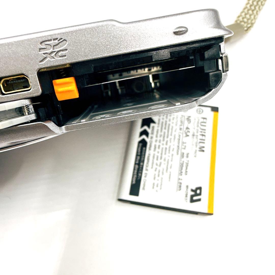FUJIFILM FINEPIX JX デジカメ シルバー