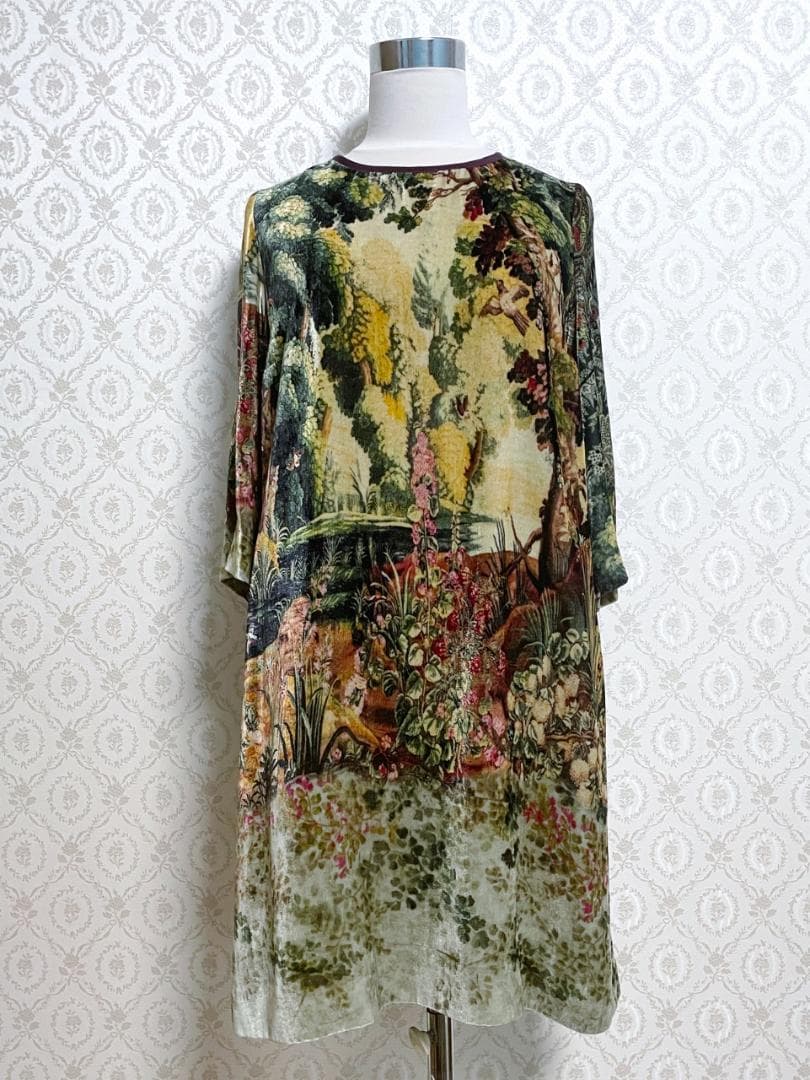 美品 ETRO エトロ 風景柄ワンピース ベルベット調