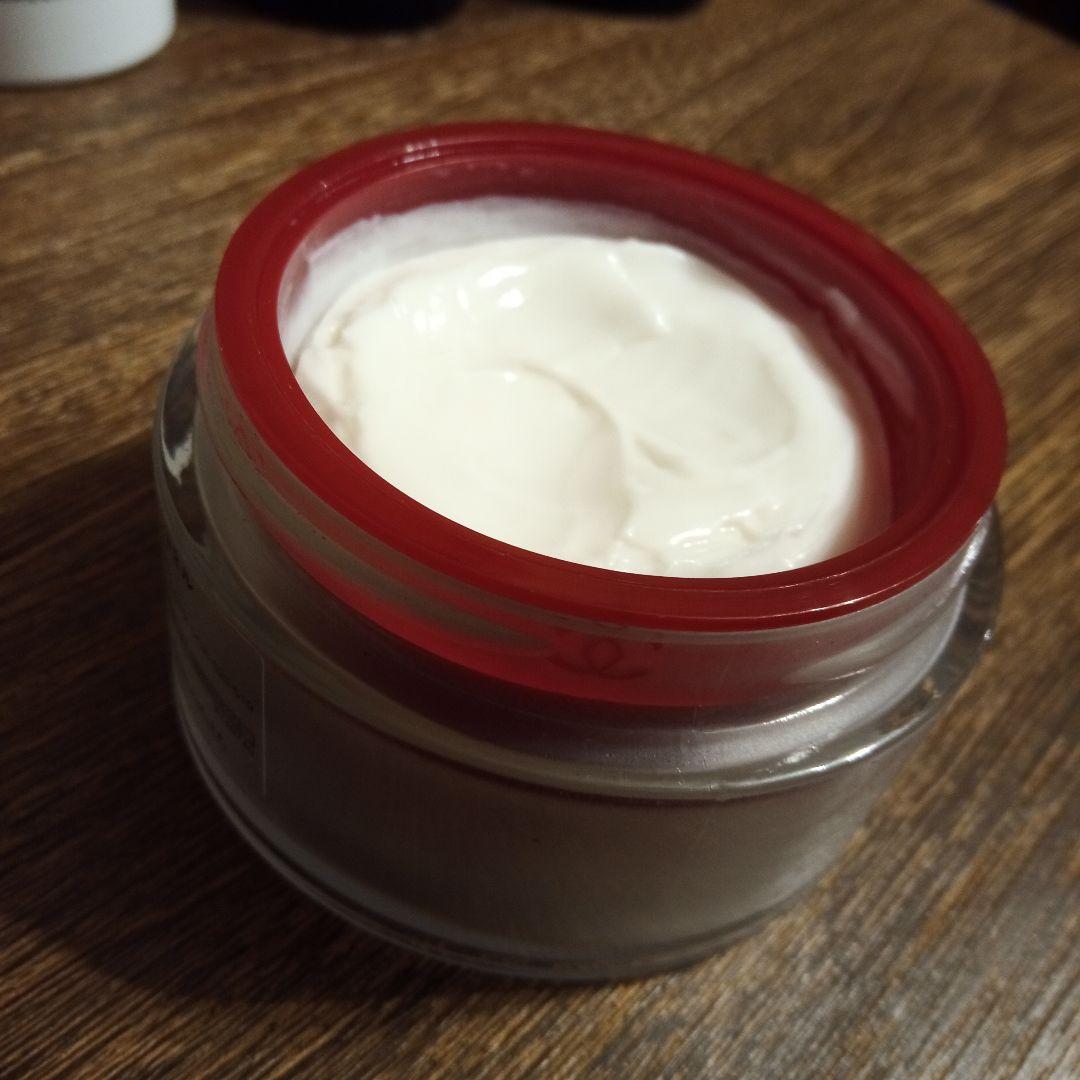 シャネルno.1ドゥシャネル