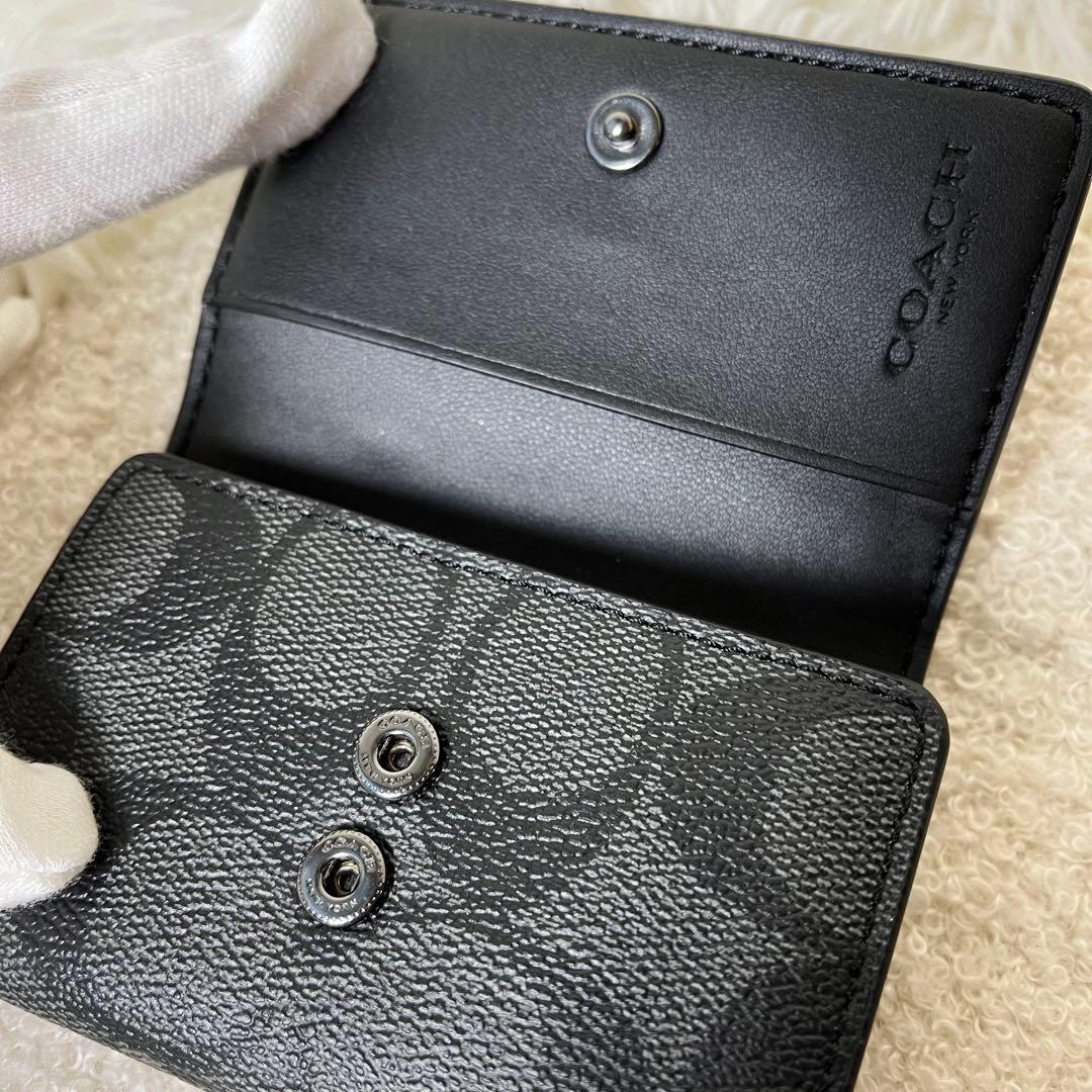 新品未使用　COACH キーケース　キーリング　シグネチャー　5連　保存袋付き