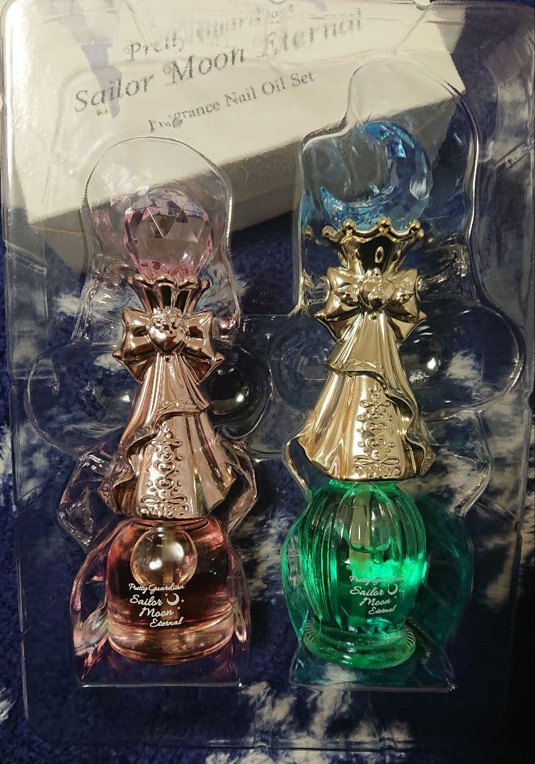 セーラームーン エターナル ネイルオイルセット