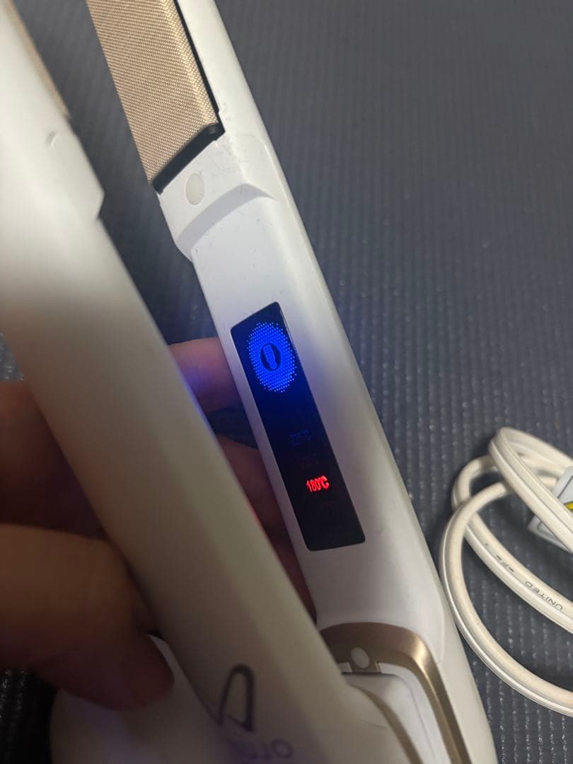 絹女 ストレートアイロン 箱・保証書付き