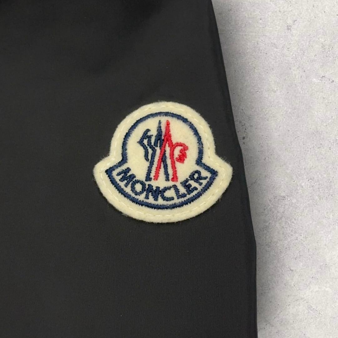 11906【美品・QR鑑定済】モンクレール　GRIMPEURS フードジャケット