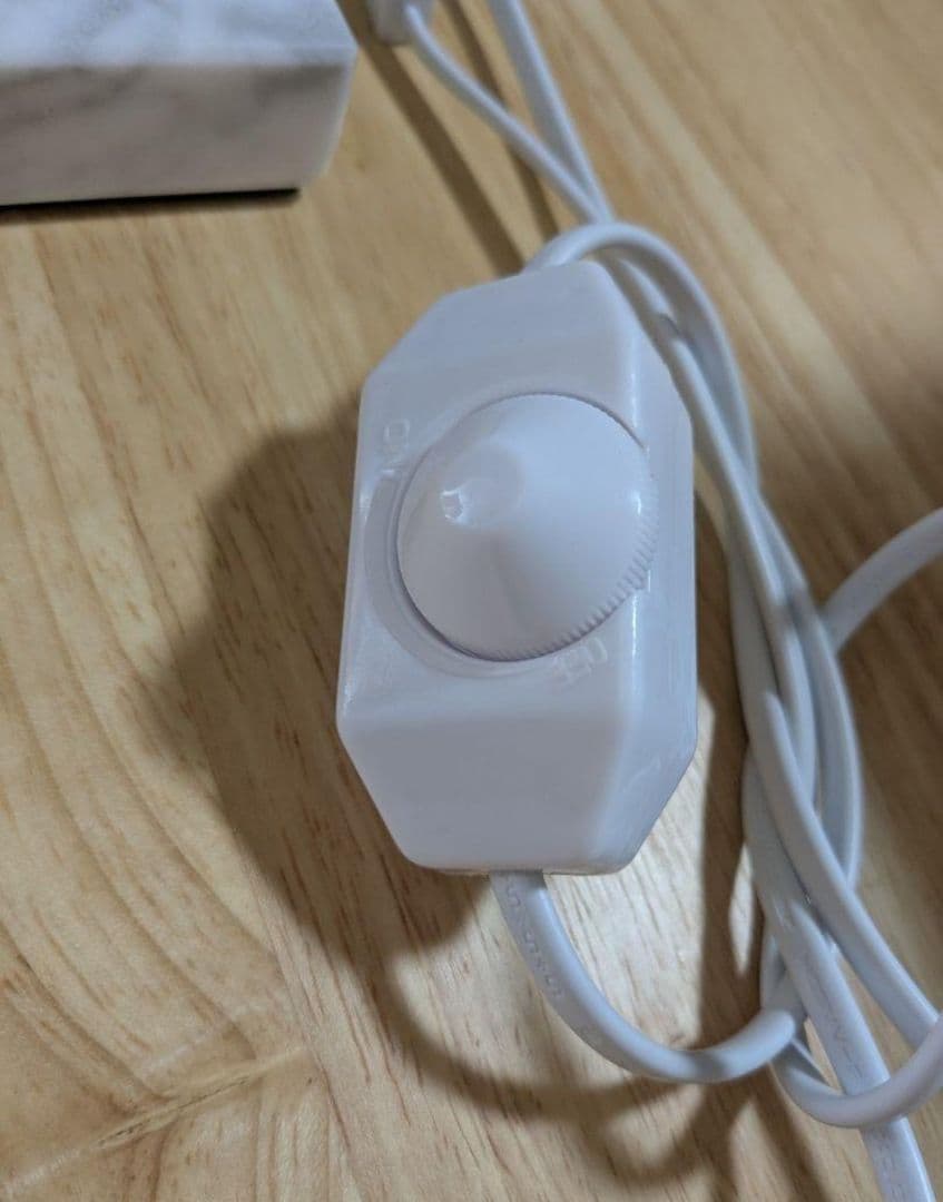 ​【スペア電球付】大理石 キャンドルウォーマー 無段階調光 ホワイト 間接照明