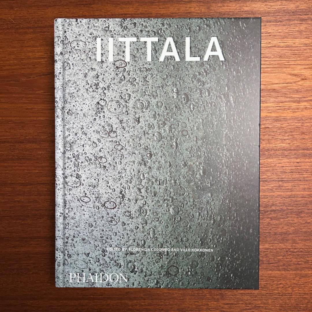 希少  BOOK イッタラブック 140周年記念 ハードカバー *