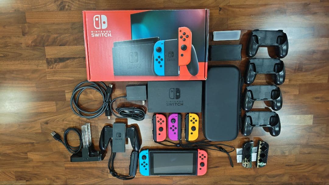 (美品)(付属品約18000円) Nintendo Switch本体付属品セット