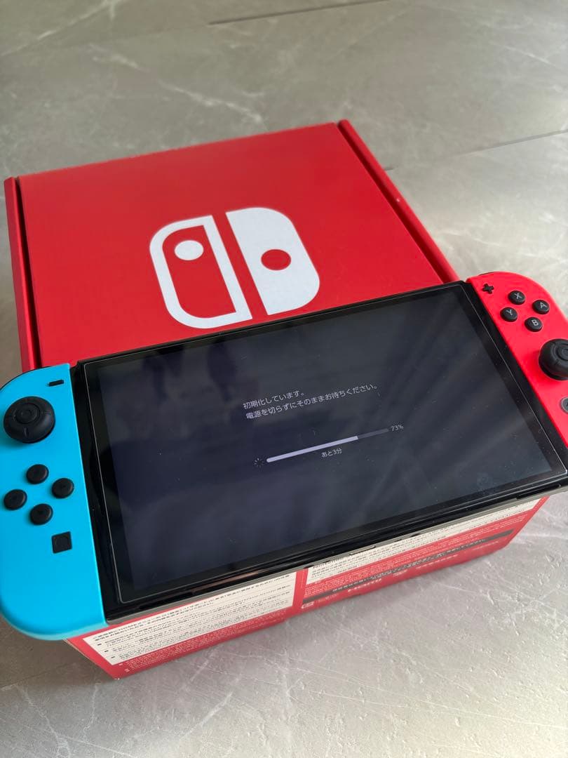 【本日限り最終値下げ】美品　Nintendo Switch 有機ELモデル