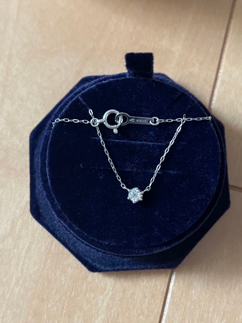 みみみ美品 K18 4℃ 一粒 ダイヤ ネックレス　ホワイト ゴールド