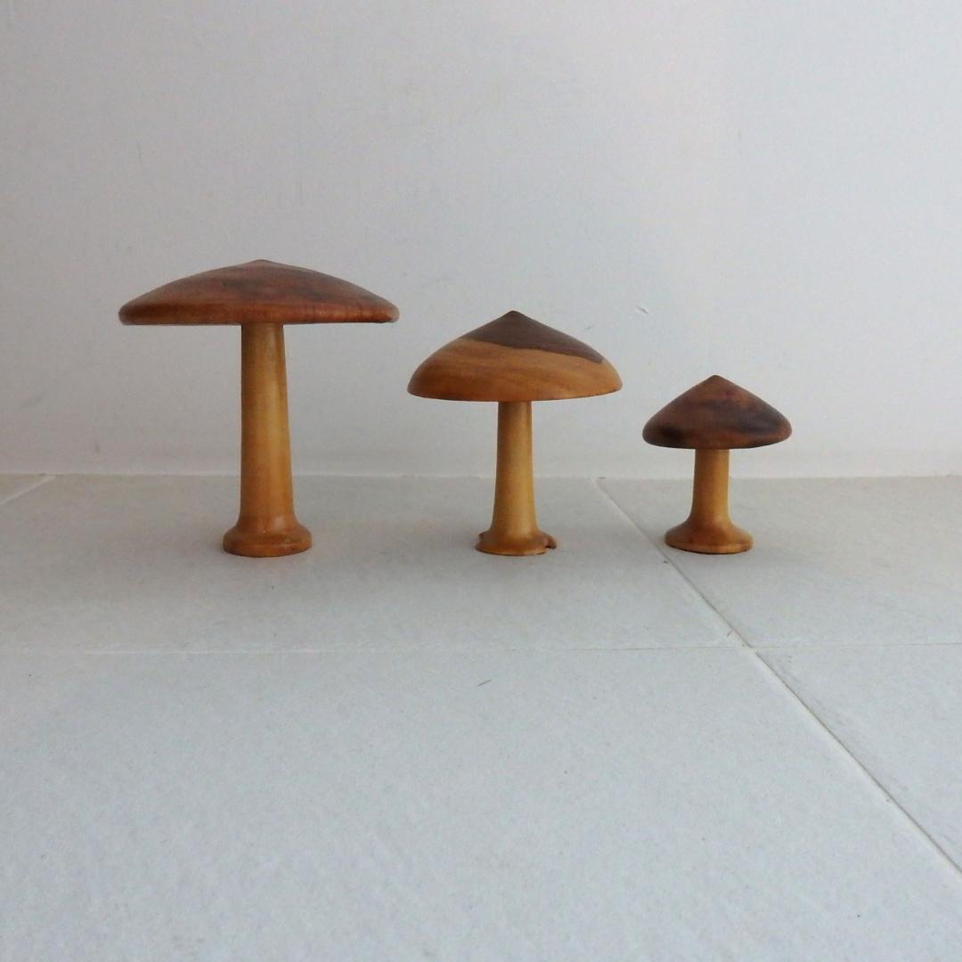 ヴィンテージ　きのこ　木製　置物　3個セット　木彫り