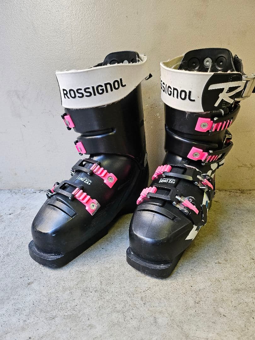 ロシニョール スキーブーツ　ヴィラージュ130　ZA+
