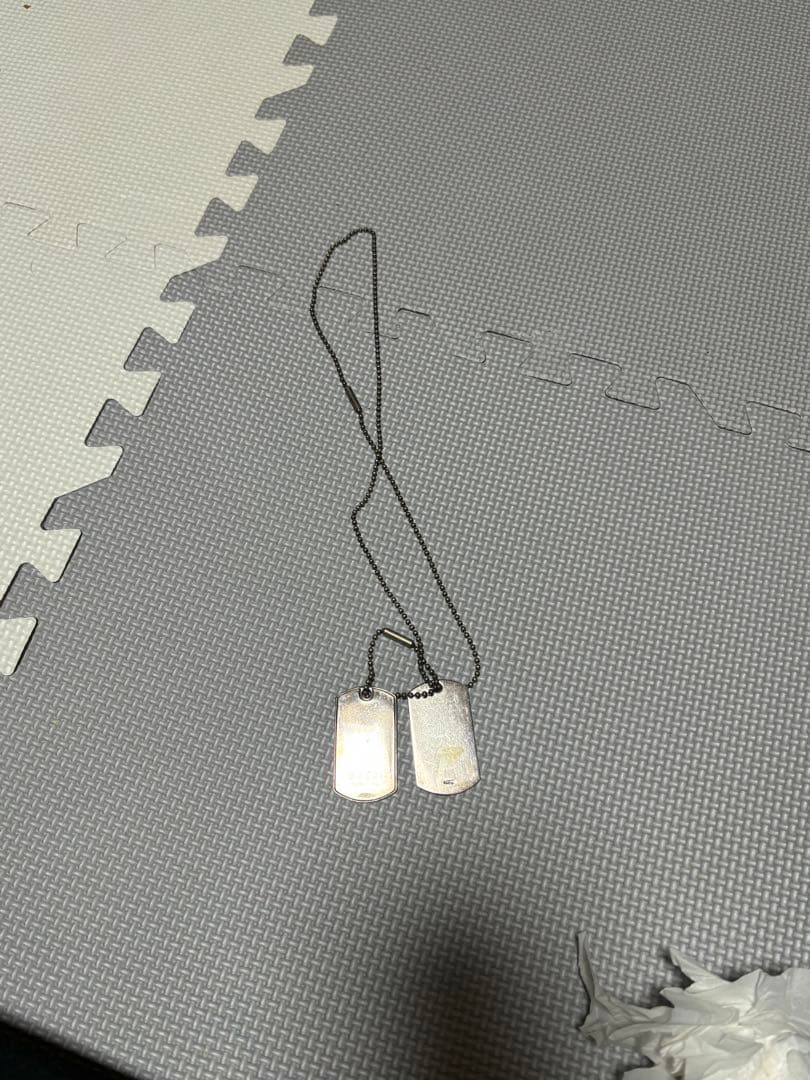 GUCCI シルバー ドッグタグ チェーン付き