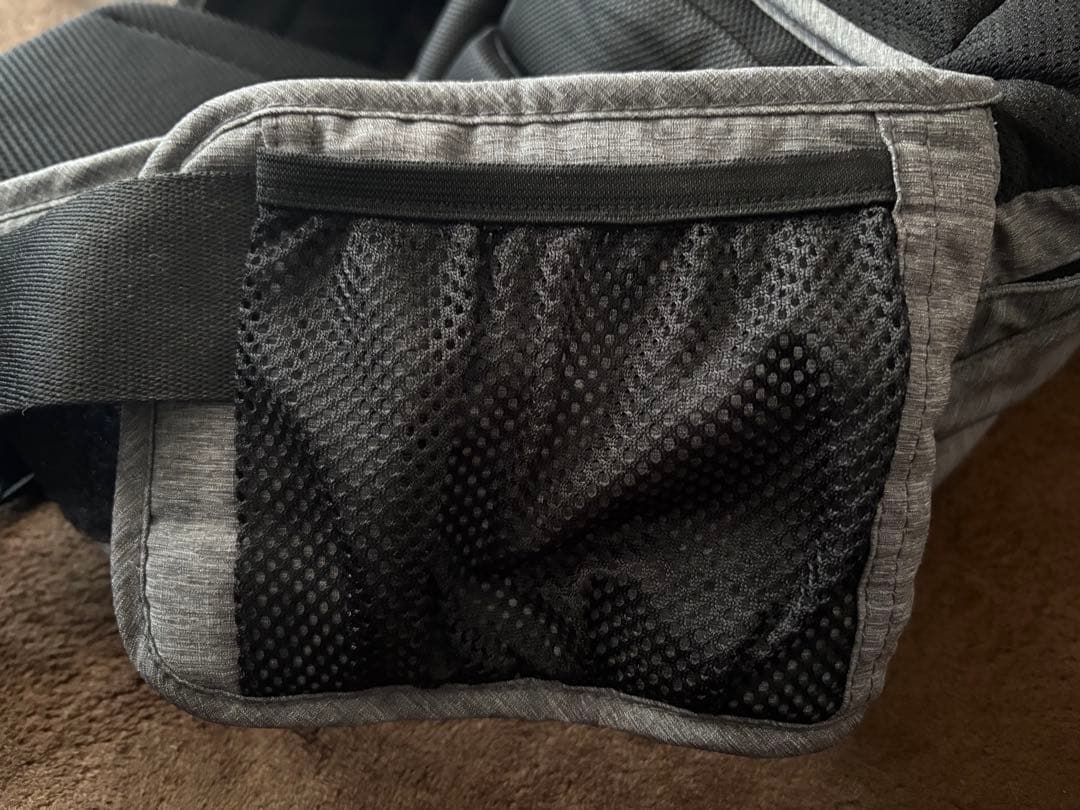 ポルバンプライム　POLBAN PRIME 抱っこ紐　ヒップシート　グレー