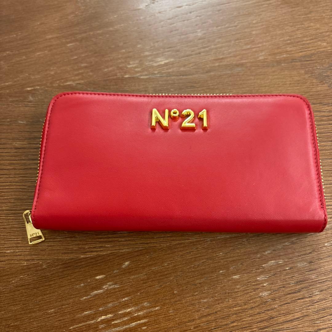 N°21 赤　レッド　長財布