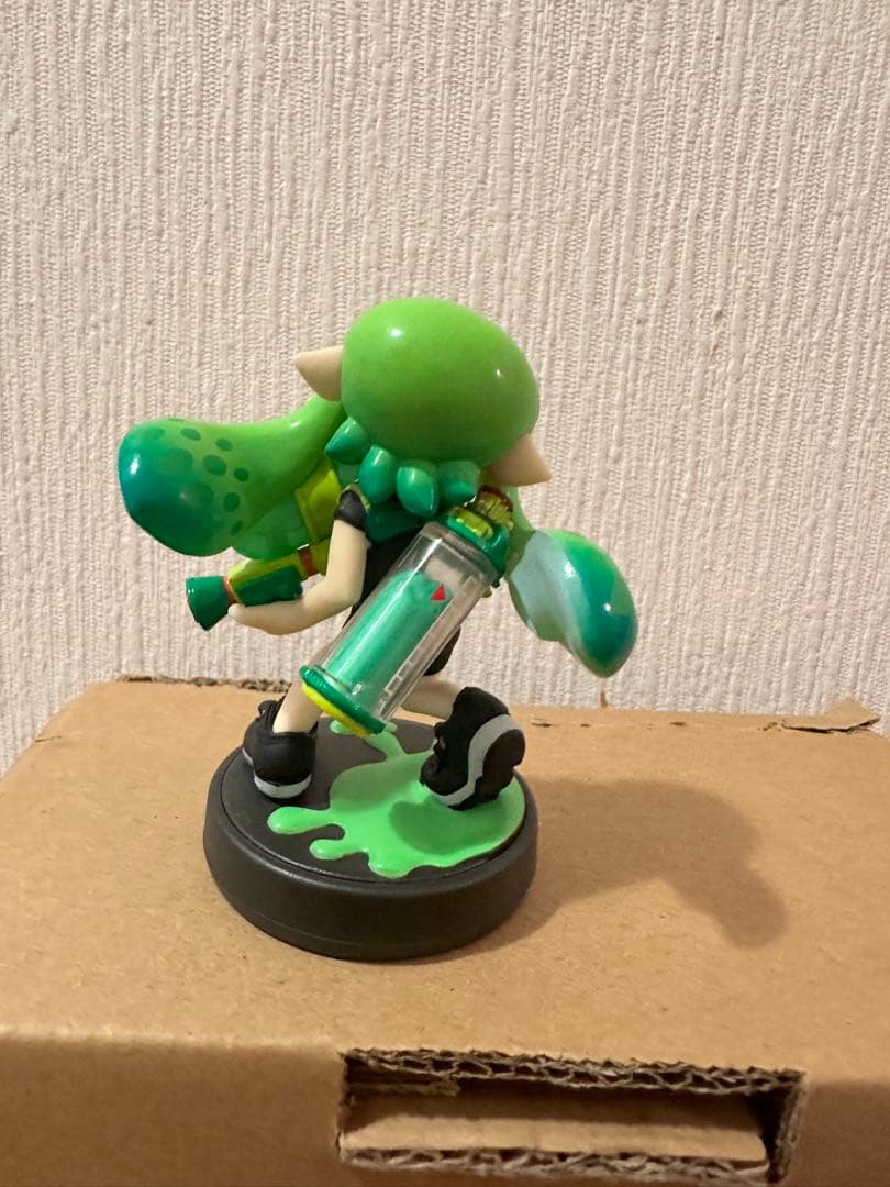スプラトゥーンamiiboライムグリーンガール　タコガール　イエローガール
