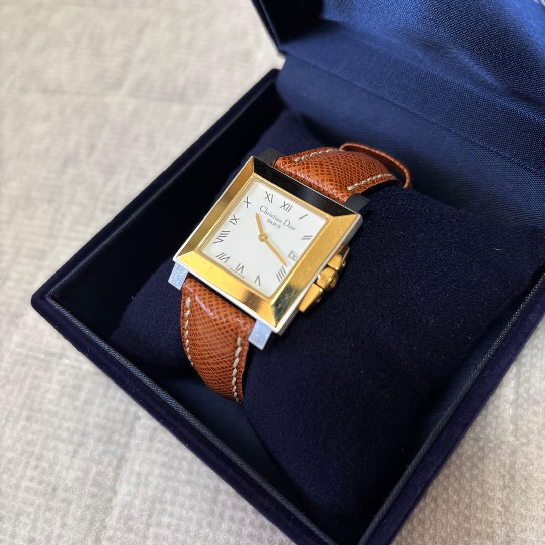 CHRISTIAN DIOR　スクエア　腕時計　レザーベルト
