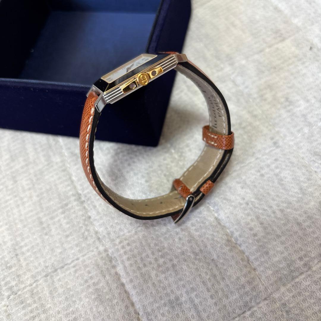 CHRISTIAN DIOR　スクエア　腕時計　レザーベルト