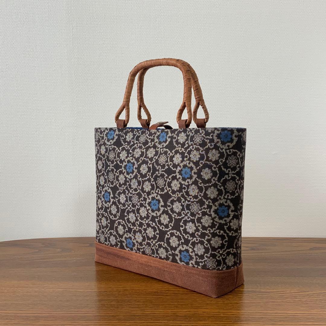 アンティーク大島紬×酒袋　小さな雪輪重ね　リメイク　山葡萄ハンドルバッグ