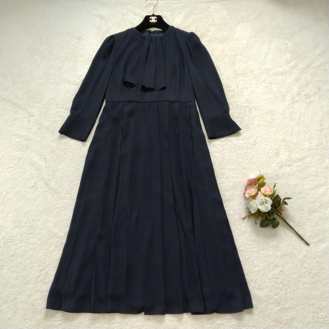 saya00b025　セルフォード　ボウタイプリーツワンピース　ロング