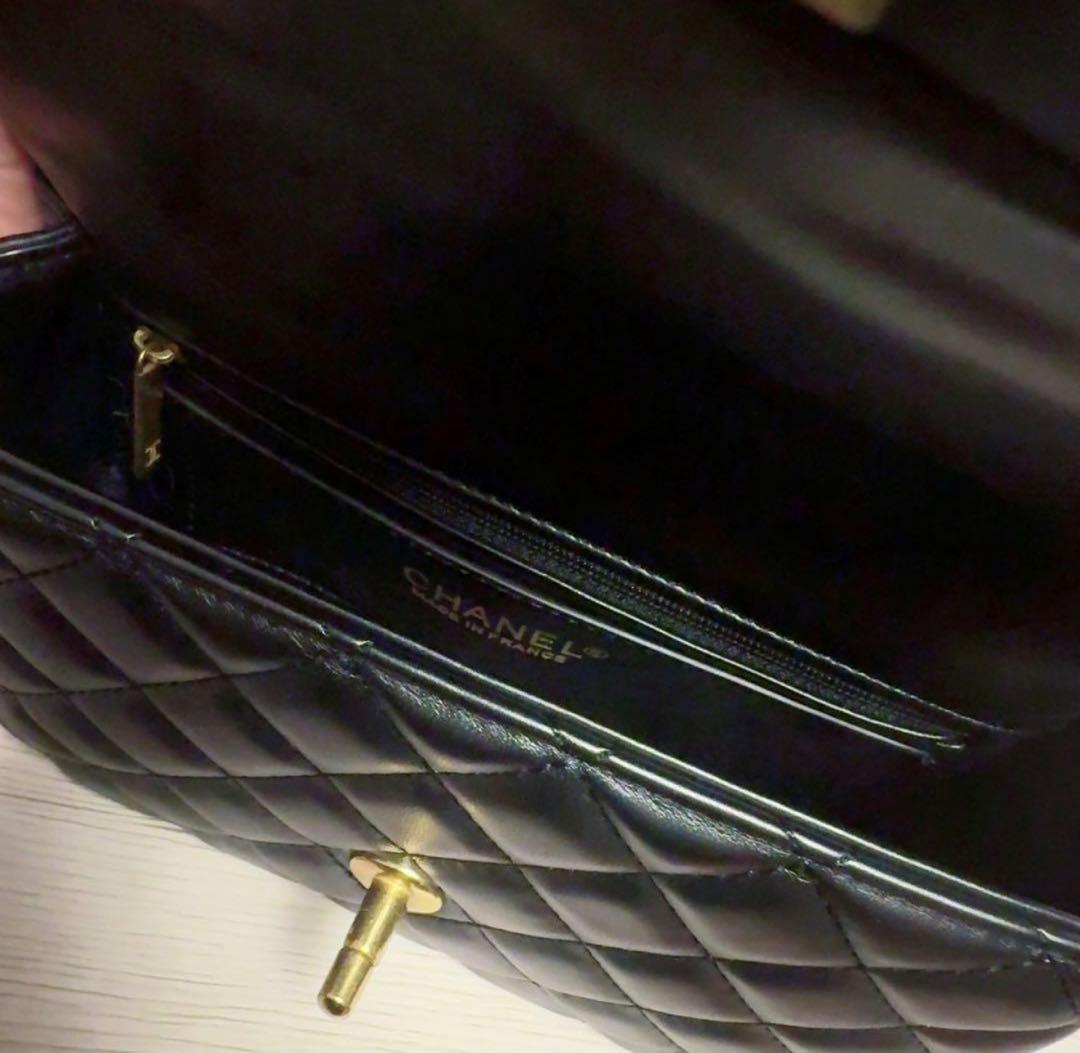 CHANEL ロゴハンドル キルティング ショルダーバッグ ノベルティ 訳あり