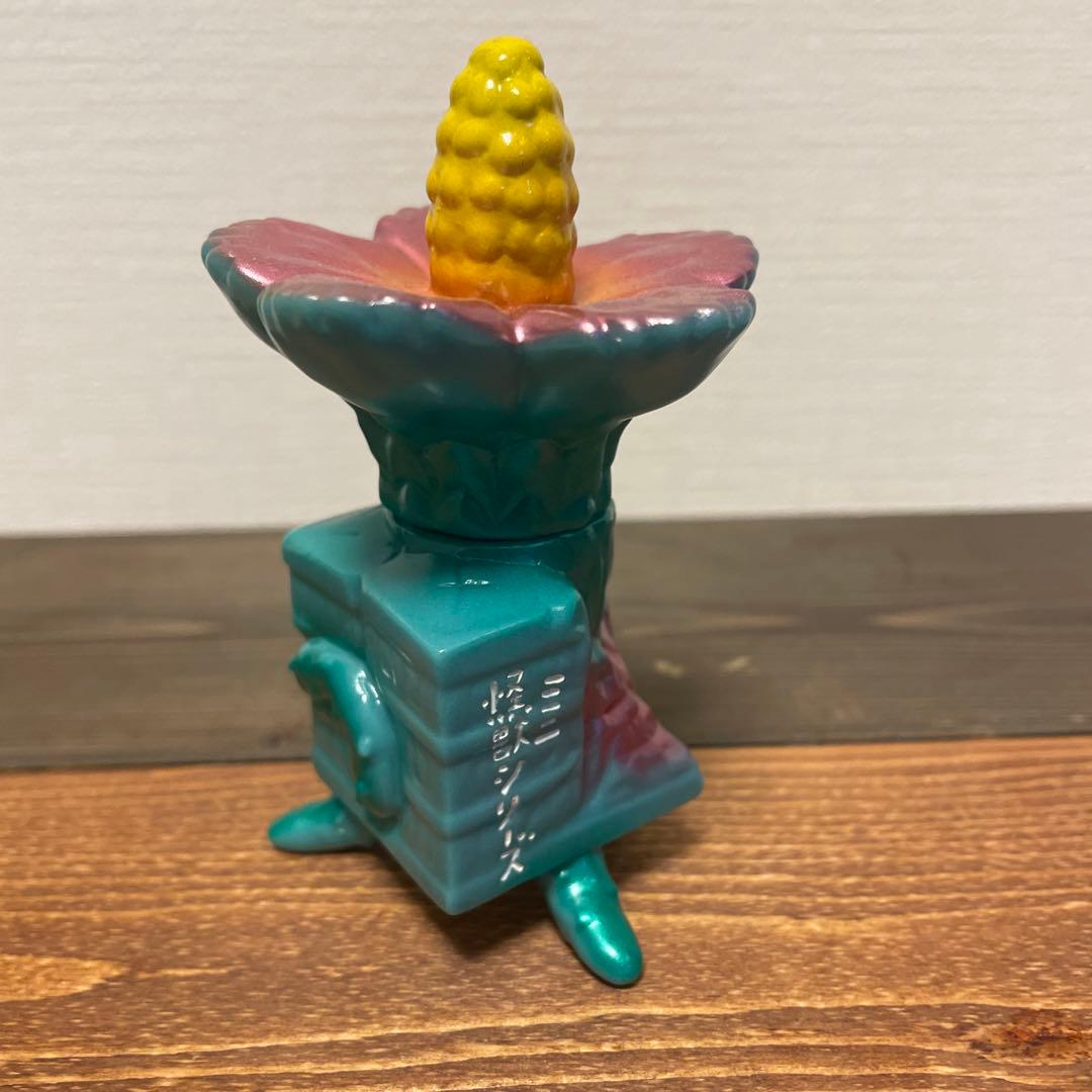 M1号　マンモスフラワー　非売品　ソフビ