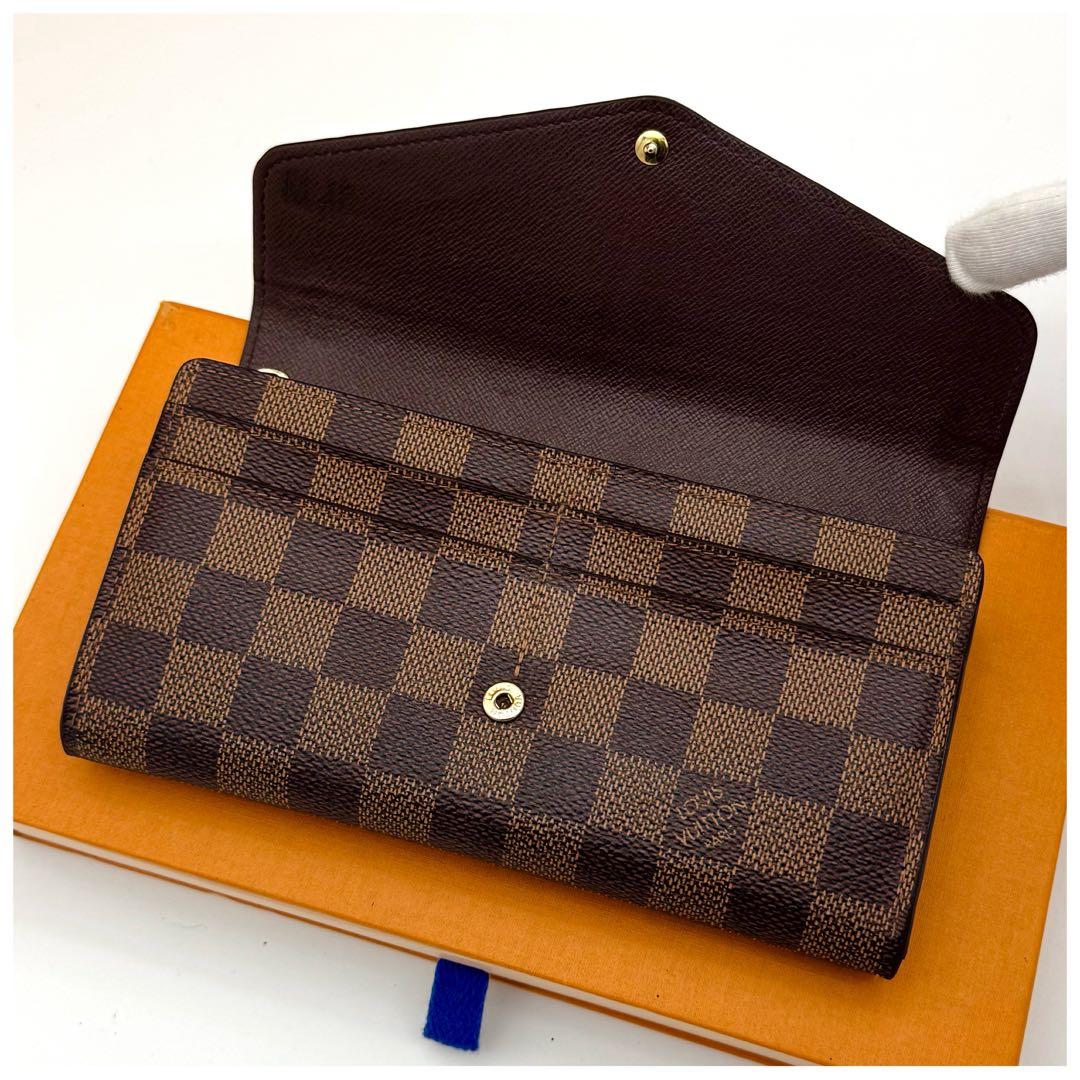 可愛い❤️新型❣️ルイヴィトン ダミエ ポルトフォイユサラ 長財布