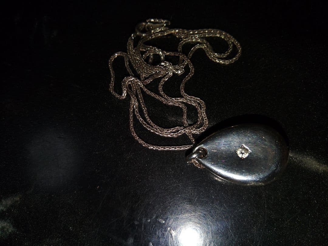 ペンダント　　アメノシズク　　　キュービックジルコニア