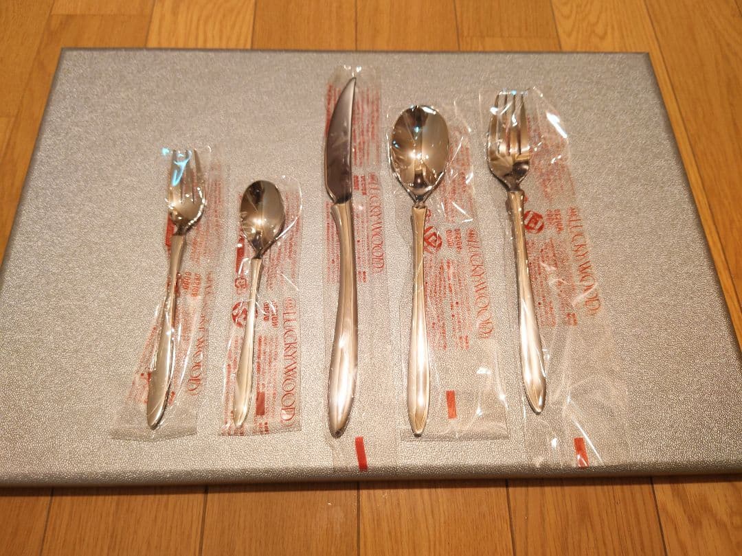 【新品】LUCKYWOOD カトラリーセット 17点