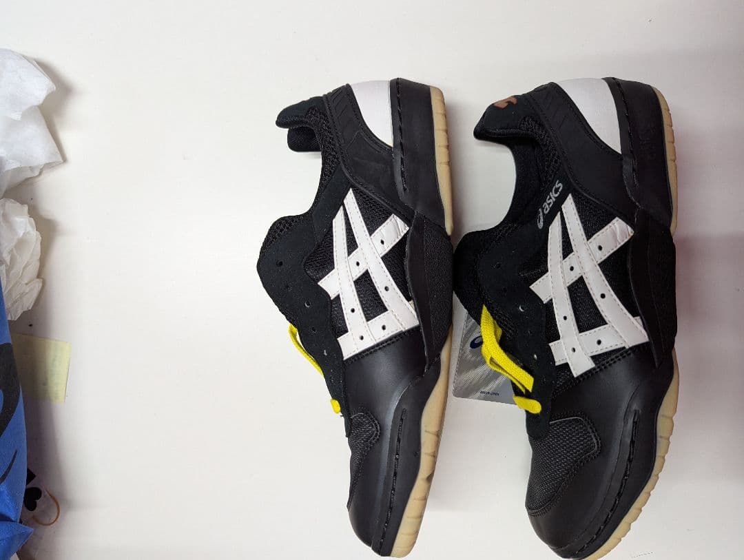 アシックス バレーボールシューズ