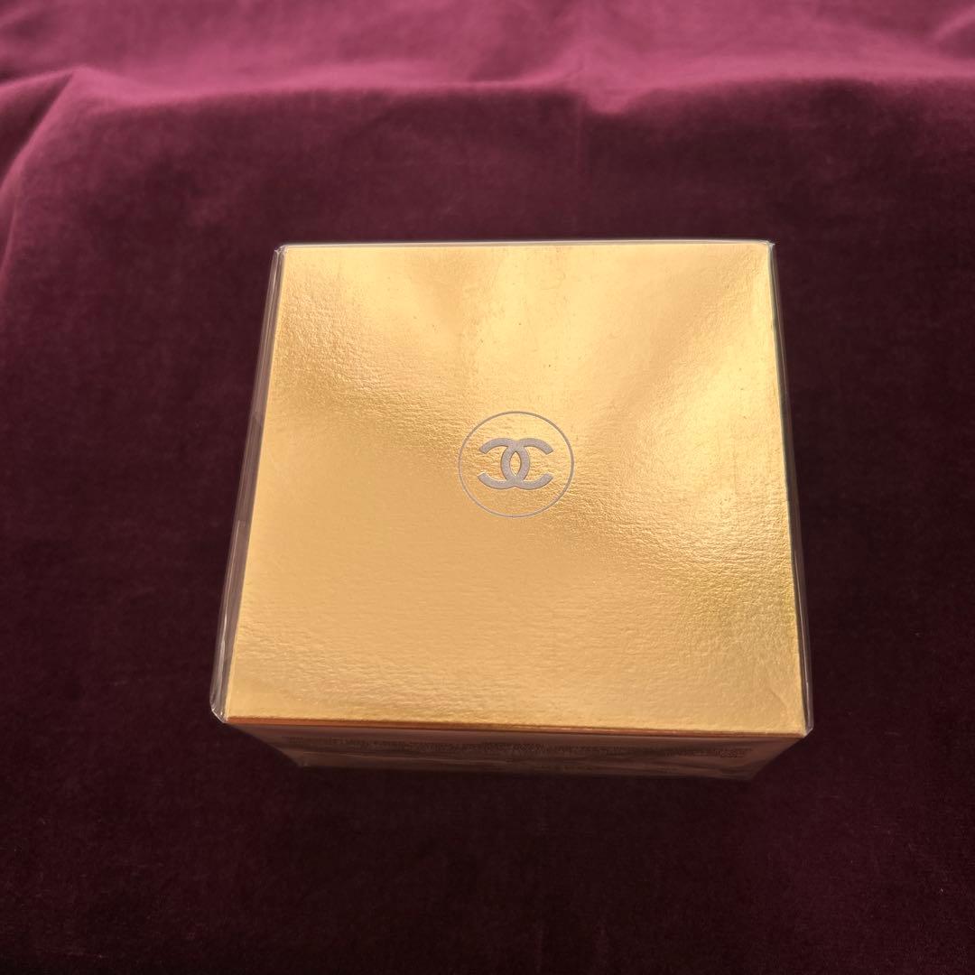 シャネル　ココマドモアゼル　ボディクリーム150g 新品未開封品