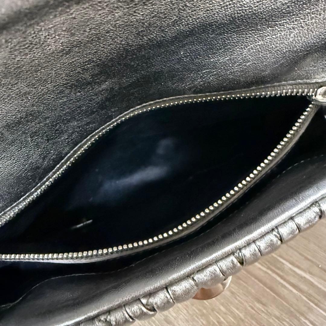 MIU MIU ミュウミュウ チェーンハンドバッグ