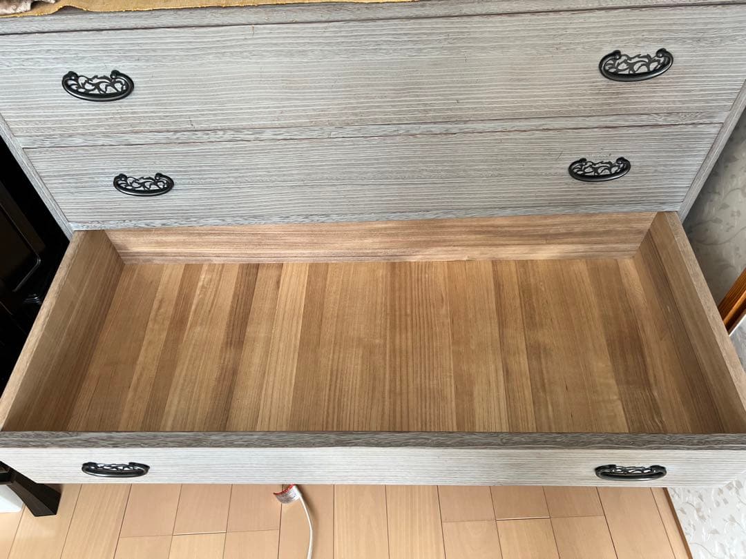 加茂桐石目調チェスト