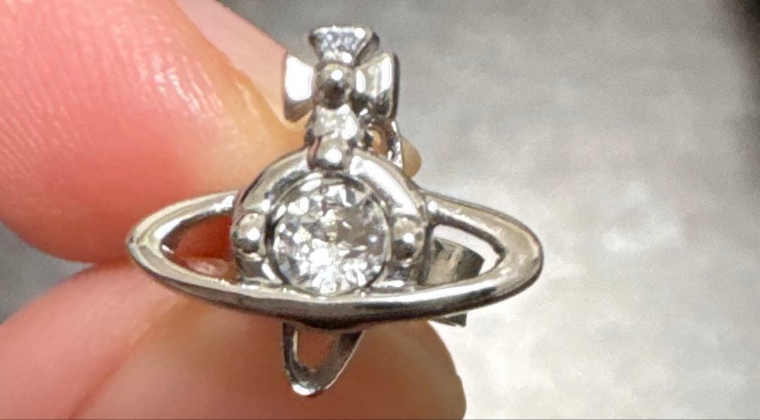 【ヴィヴィアンウエストウッド】片耳ピアス