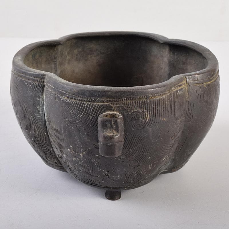 中国　古銅　波刻　木瓜形双耳香炉　M　R8837